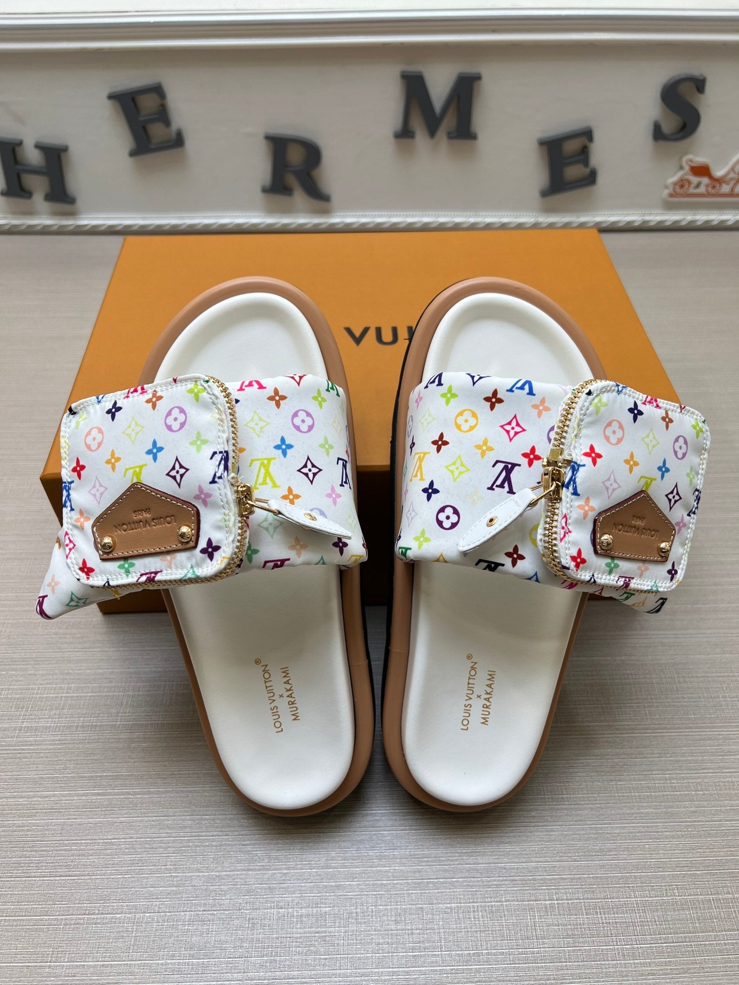 5LE219Z Popular Slippers