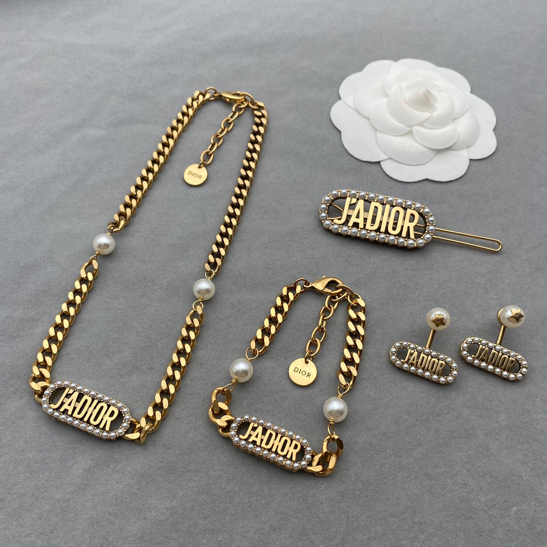 14D338X  Popular   Earrings Brooch Bracelets Necklaces