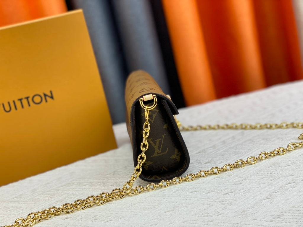 1XE32B Popular  leather bag 