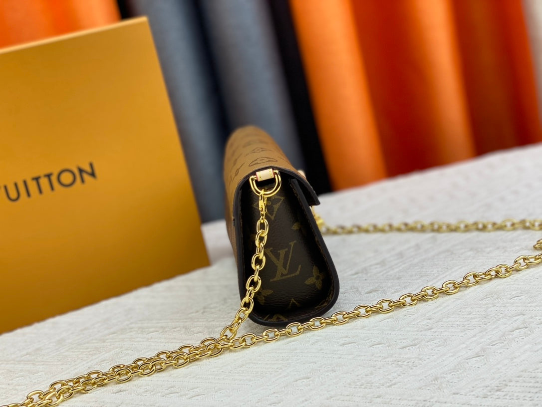 1XE32B Popular  leather bag 