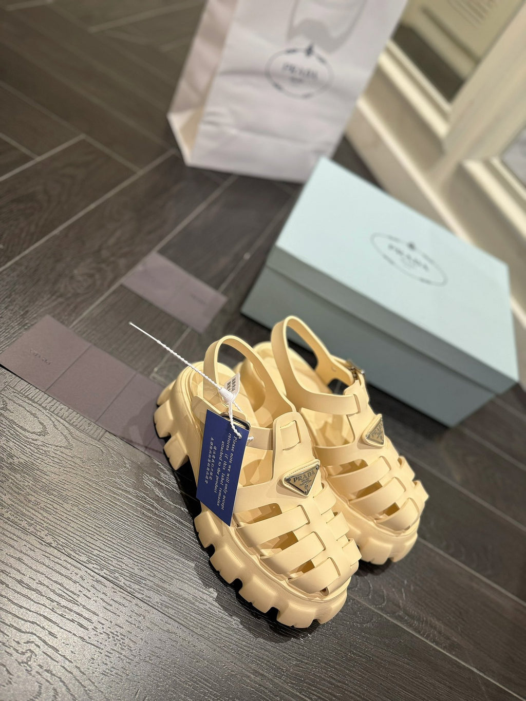 285RP51Z  Popular high-quality shoes