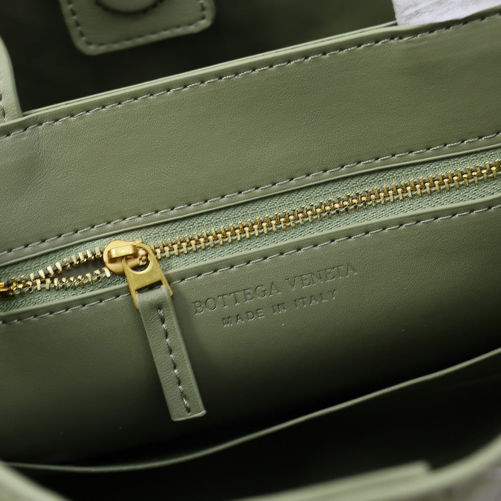 1XA81B Popular  leather bag