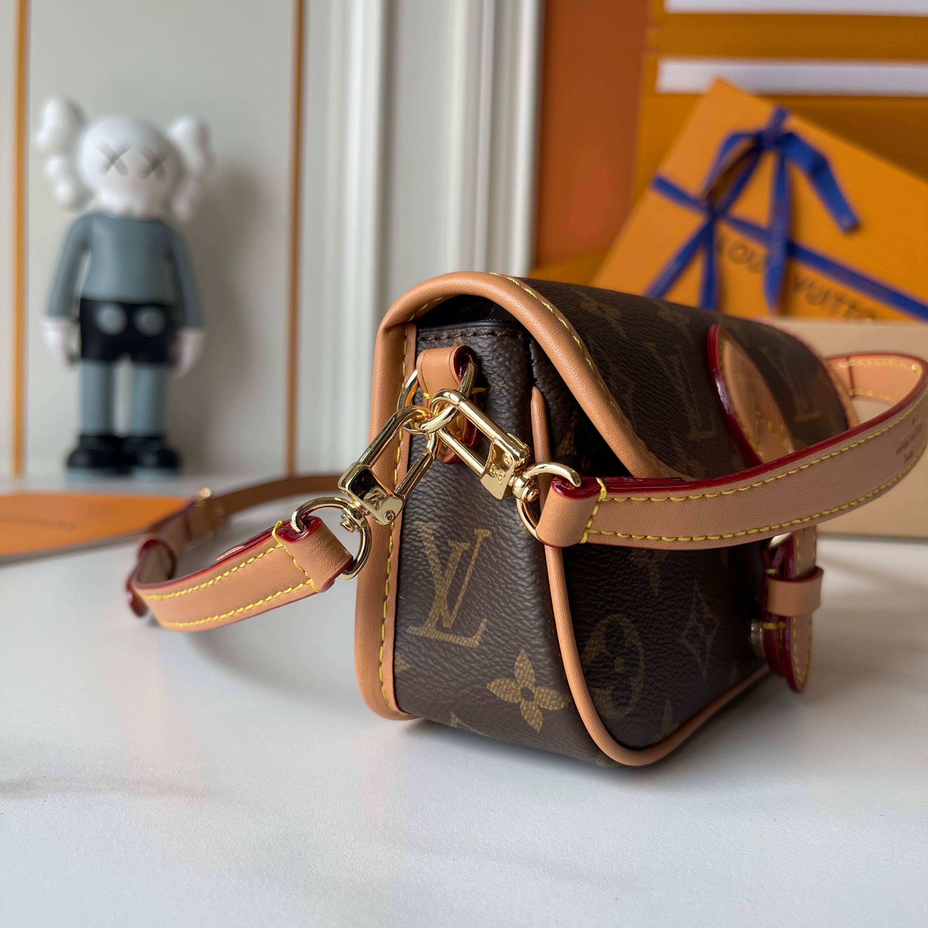 136PE37B Popular leather bag