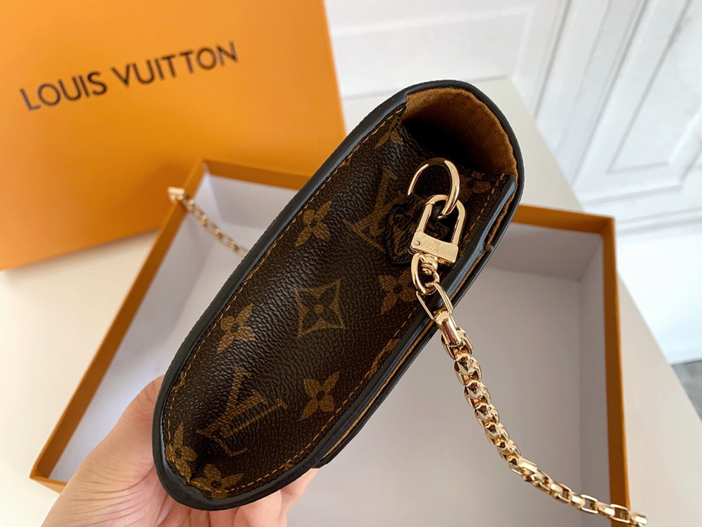 1XE38B Popular  leather wallets