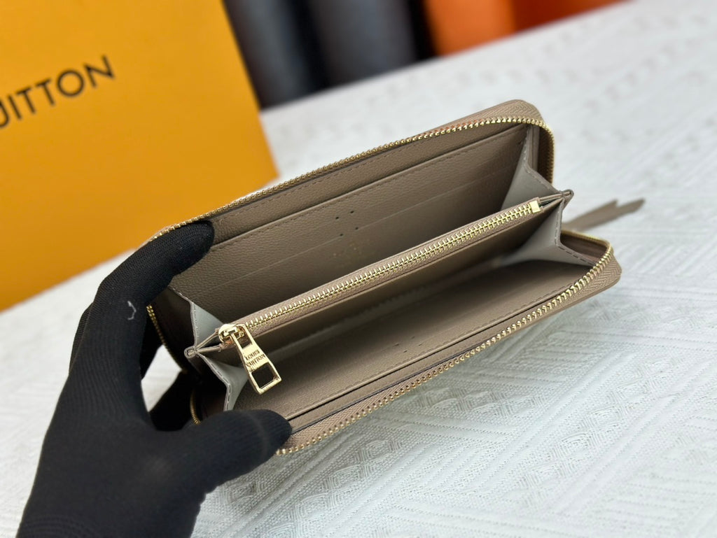 15RE79B Popular  leather bag