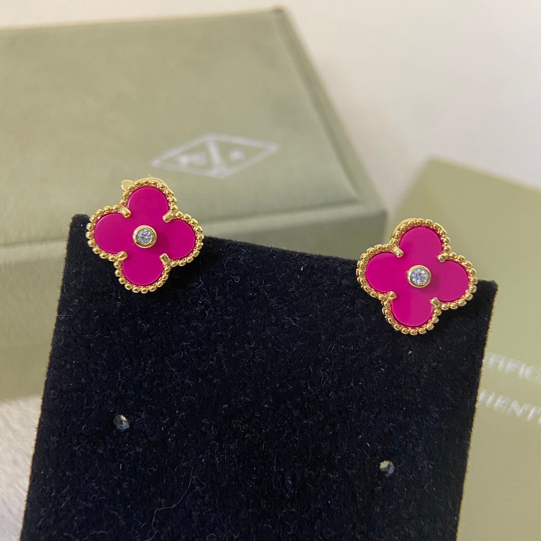 575RVA3E Popular  Earrings