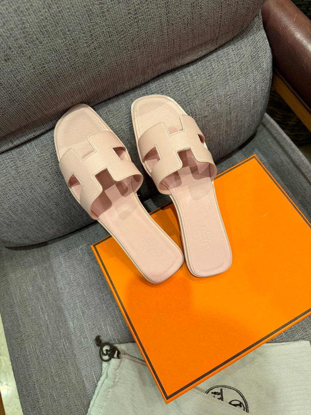 1ZH238Z Popular Slippers