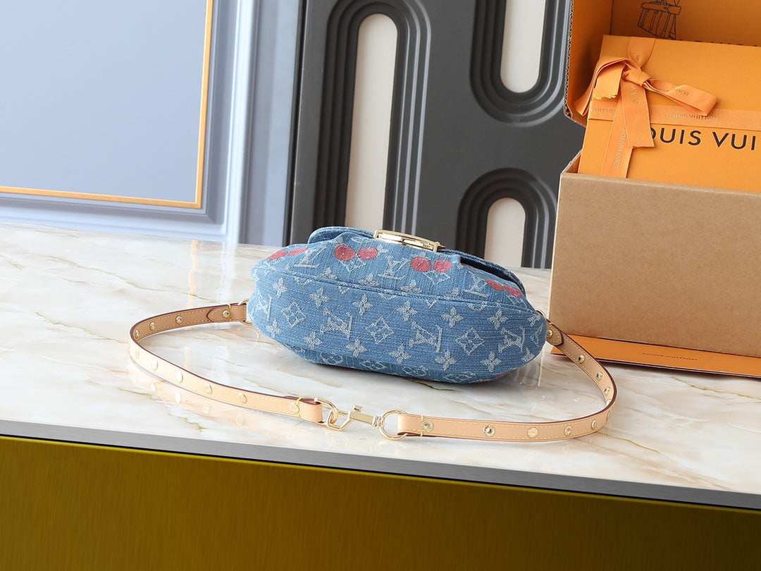 165NB118B Popular    bag