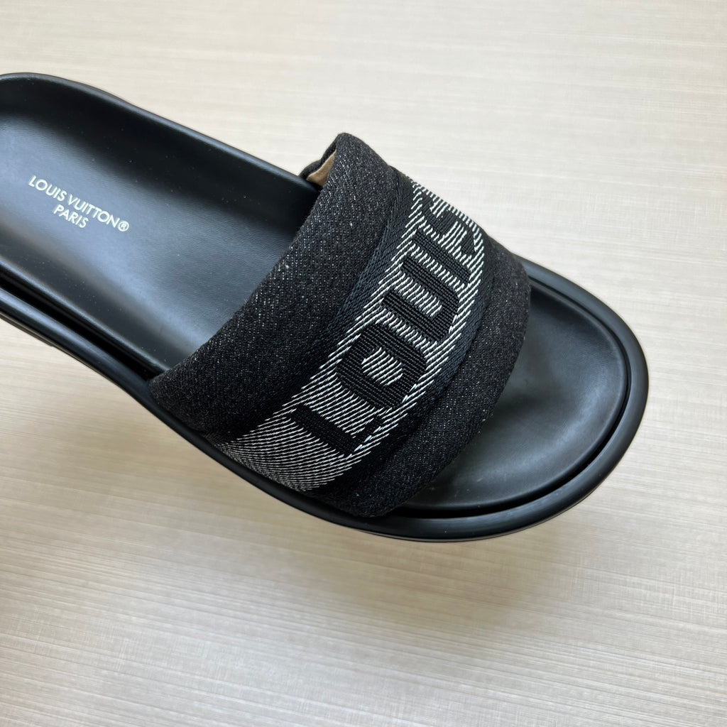 535ZE300Z Popular Slippers