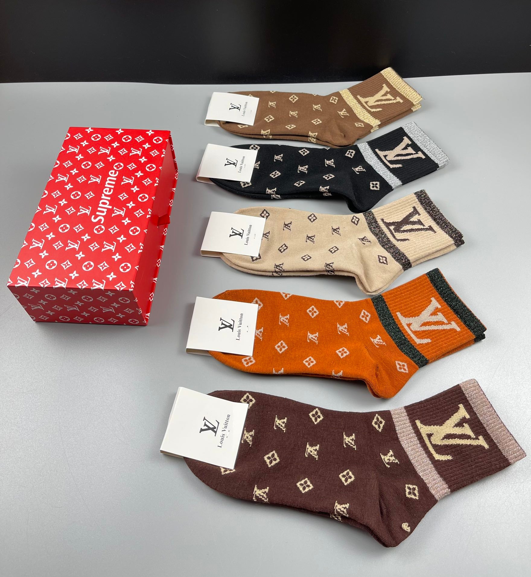 235QE10S Popular socks(5 pairs )