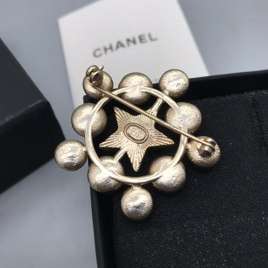 14C860X   Popular Brooch