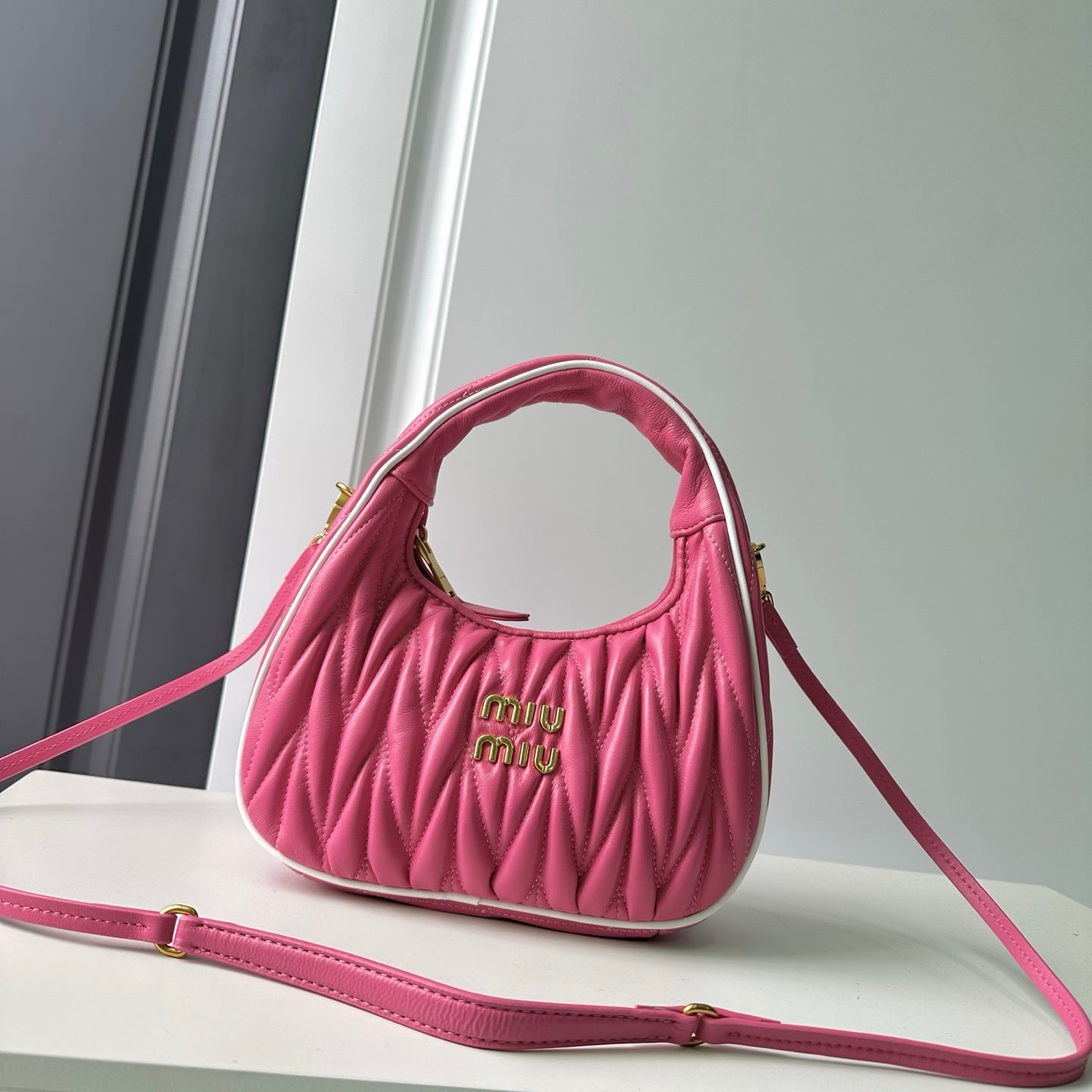 146PA118B Popular leather bag