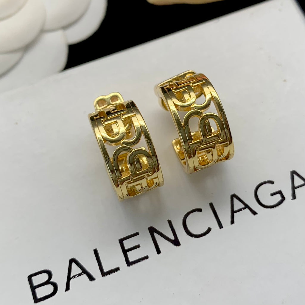 14J543E Popular  Earrings