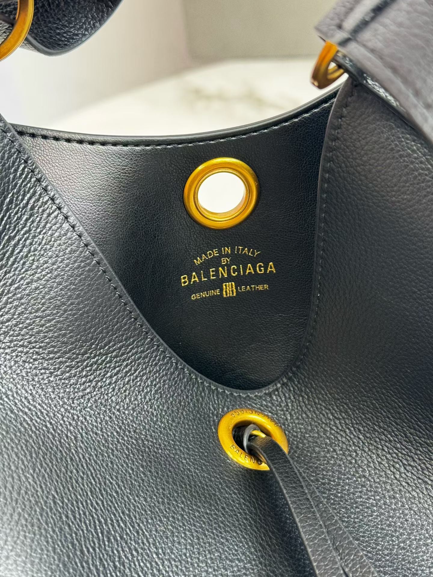 146PJ144B Popular leather bags