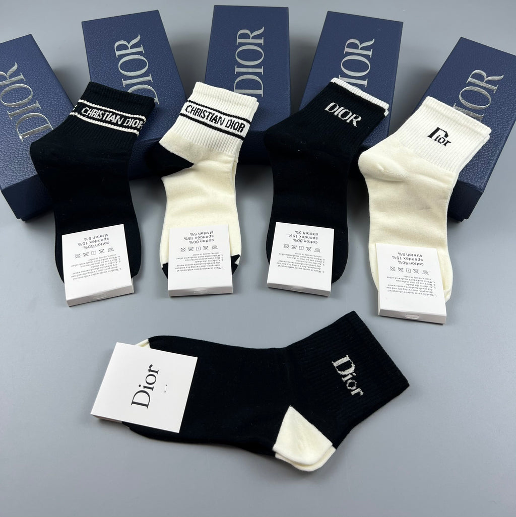 235QD68S Popular socks(5 pairs )