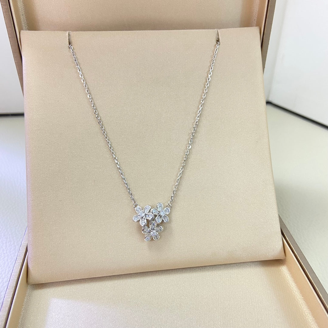 55QVA194X Popular Necklace