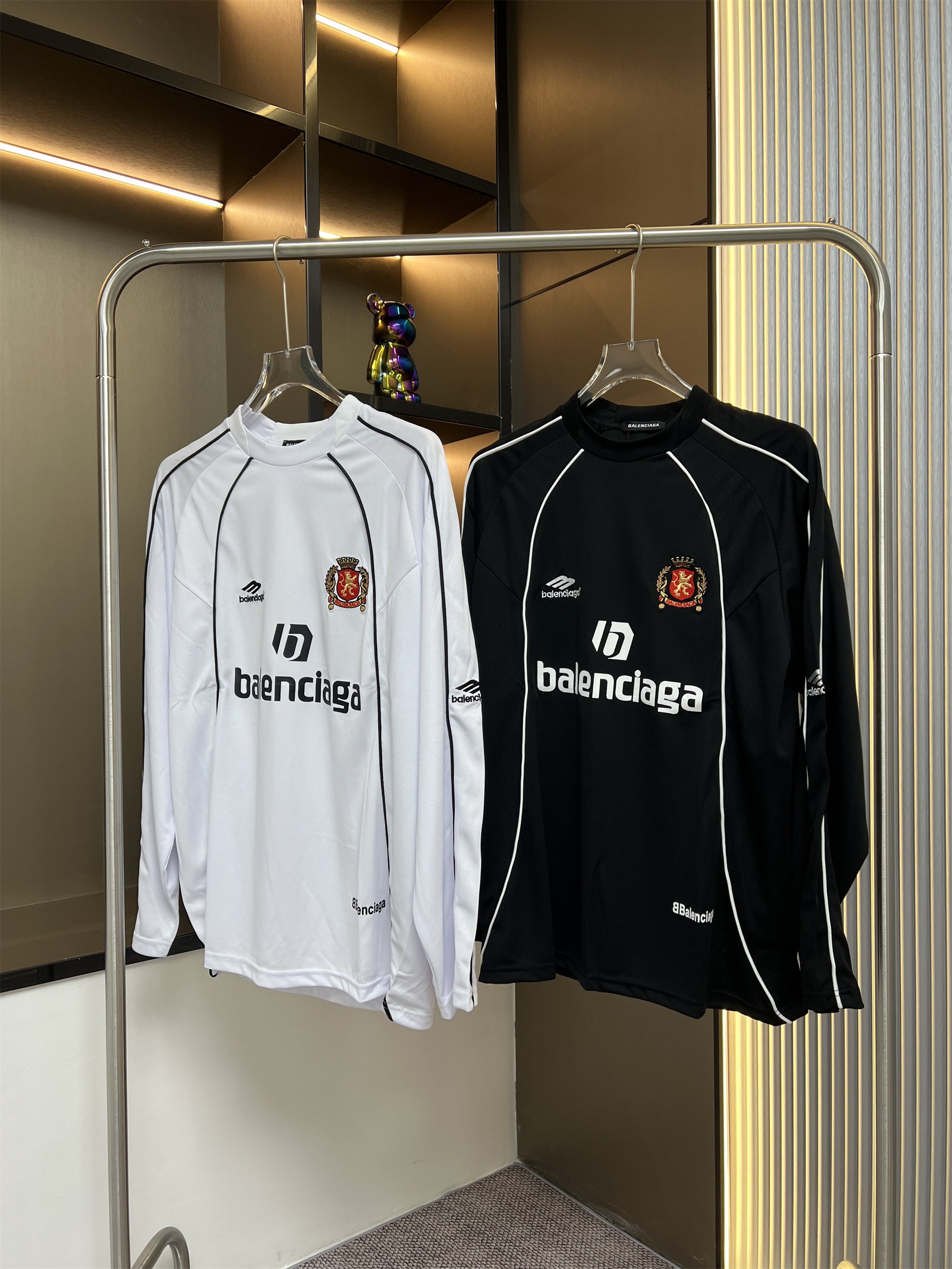 185ZJ136U Popular Sweaters