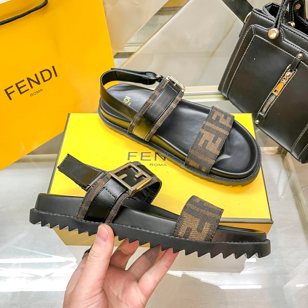 14F71Z Popular sandals