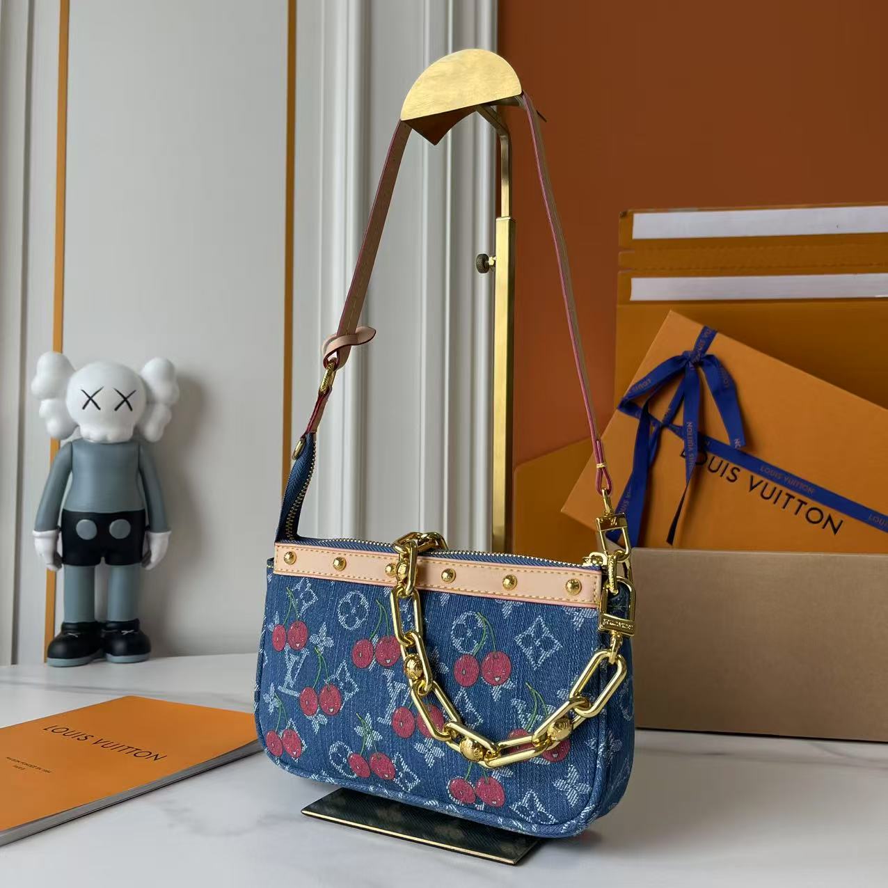 146PE59B Popular denim material+leather bag