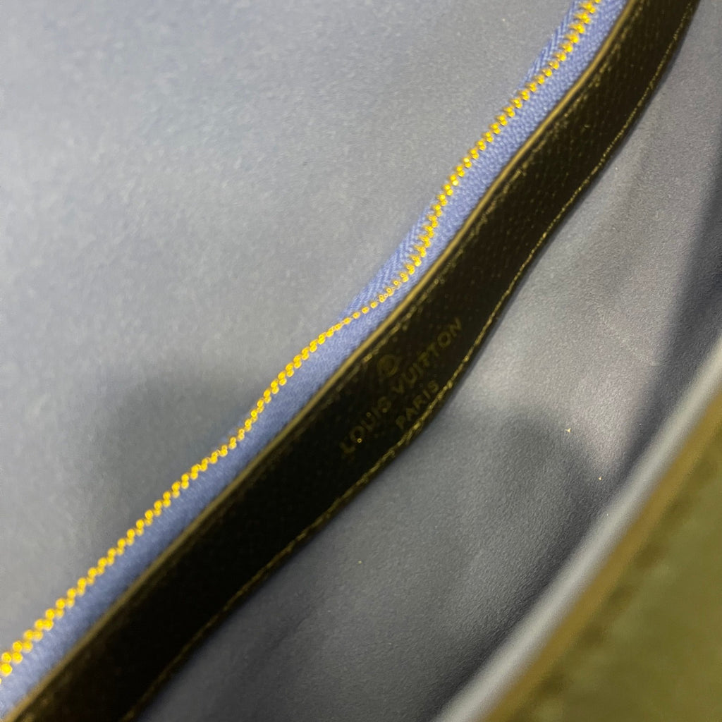 2XE028B Popular leather bag 