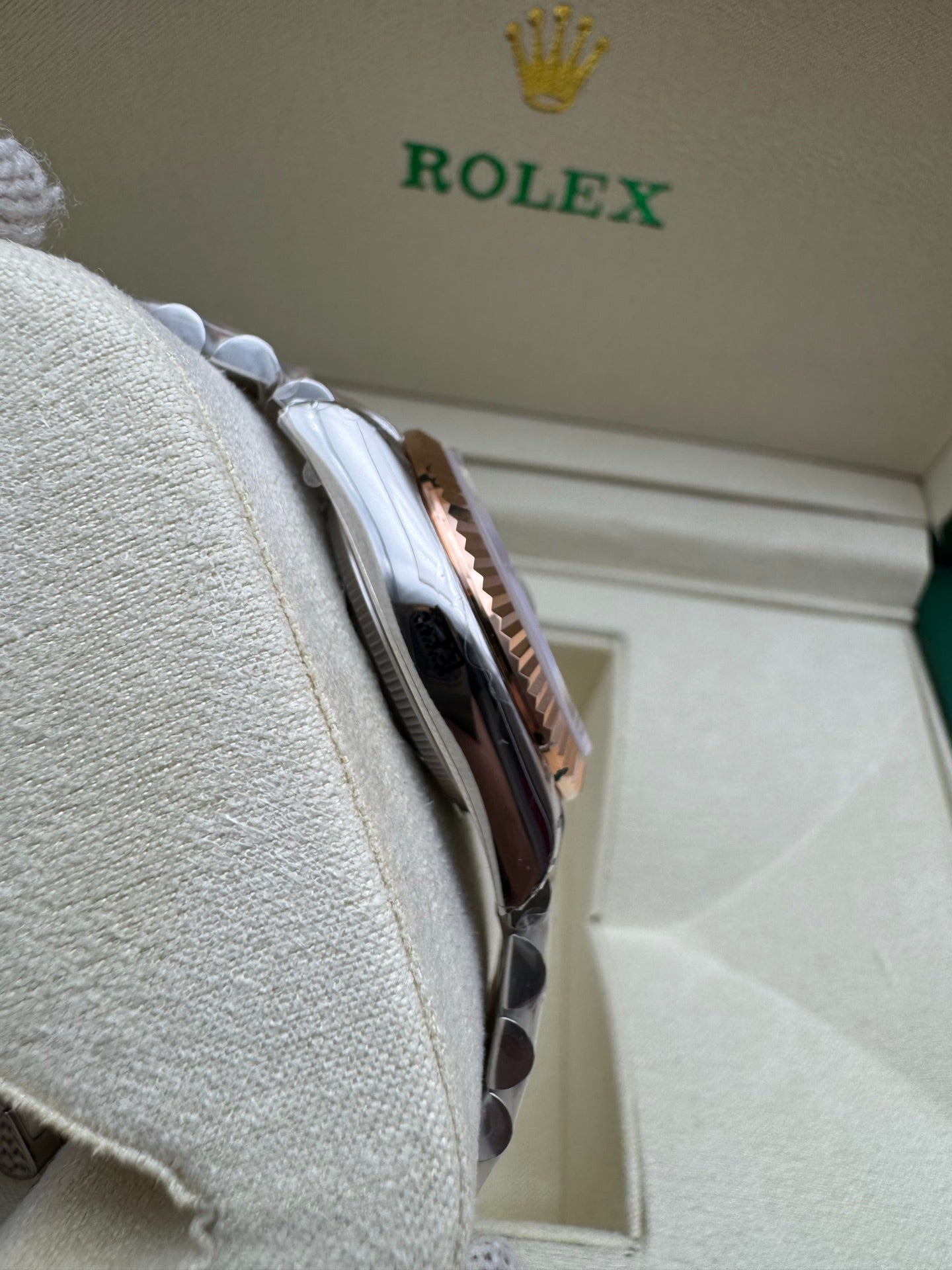 136RL11L Popular Watches