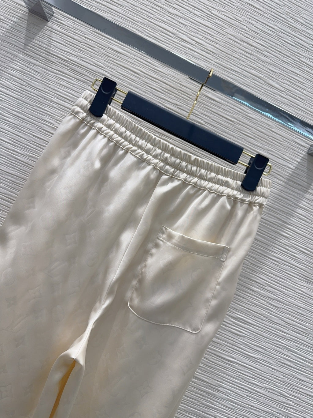 256XE24U Popular Pants