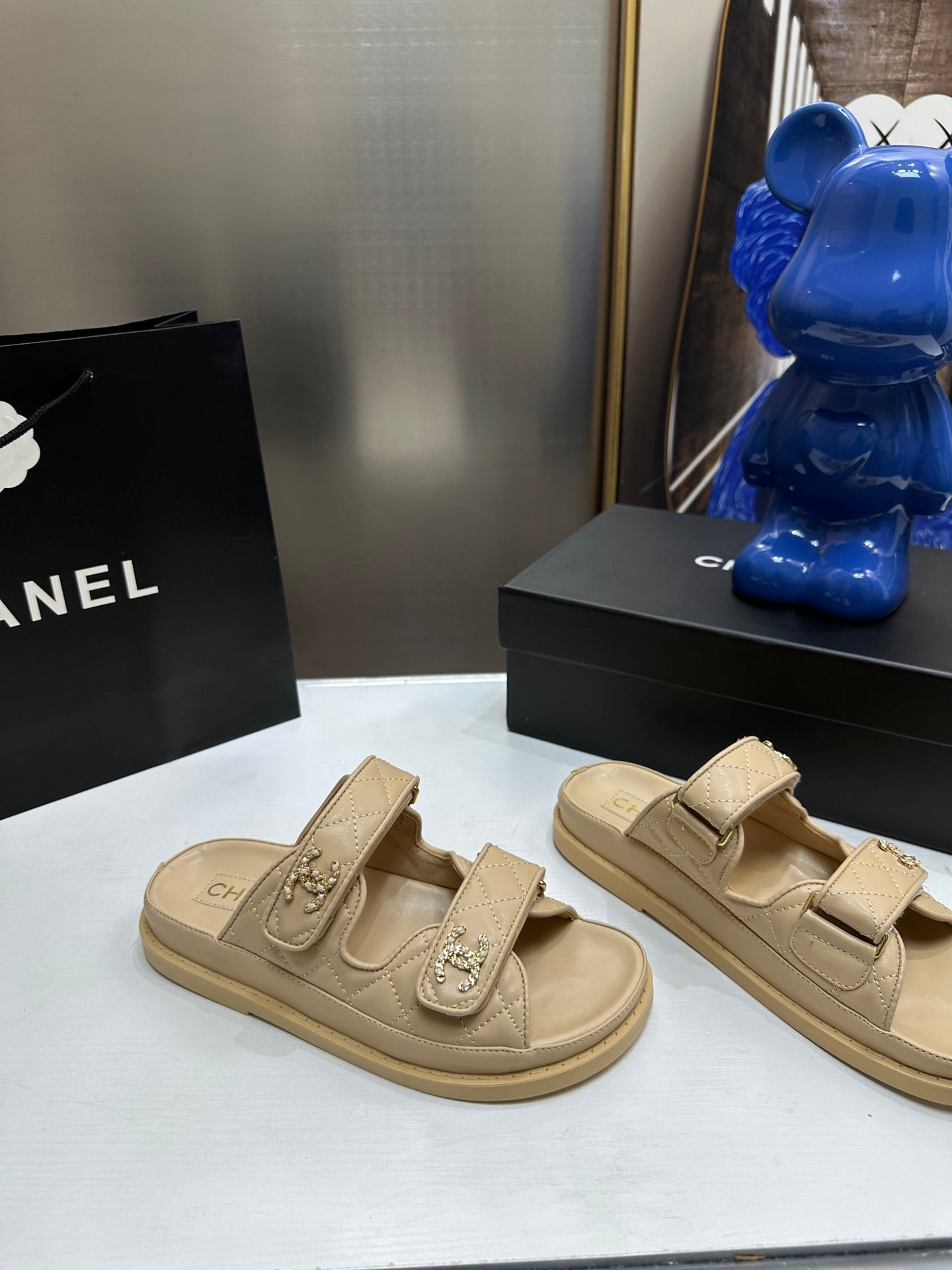 145RC1Z Popular sandals