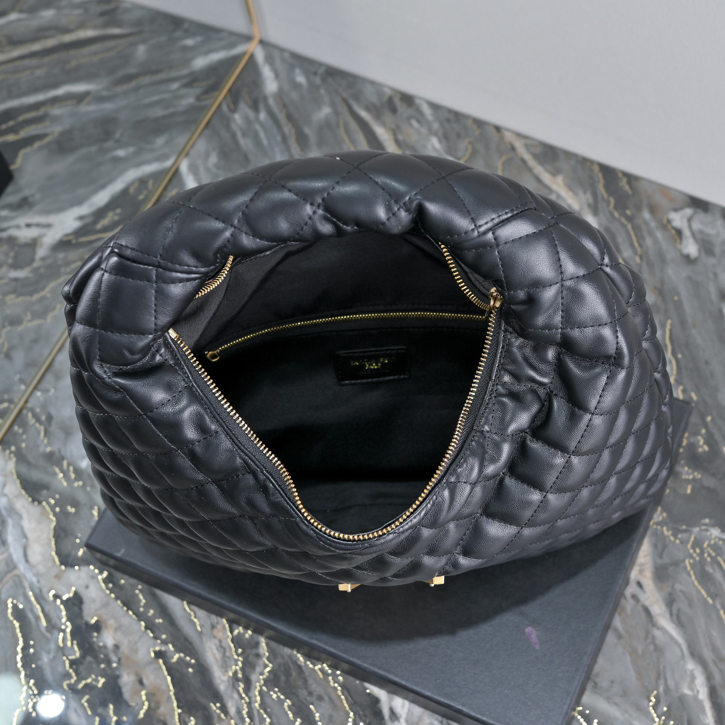136NSL18B Popular  Purse