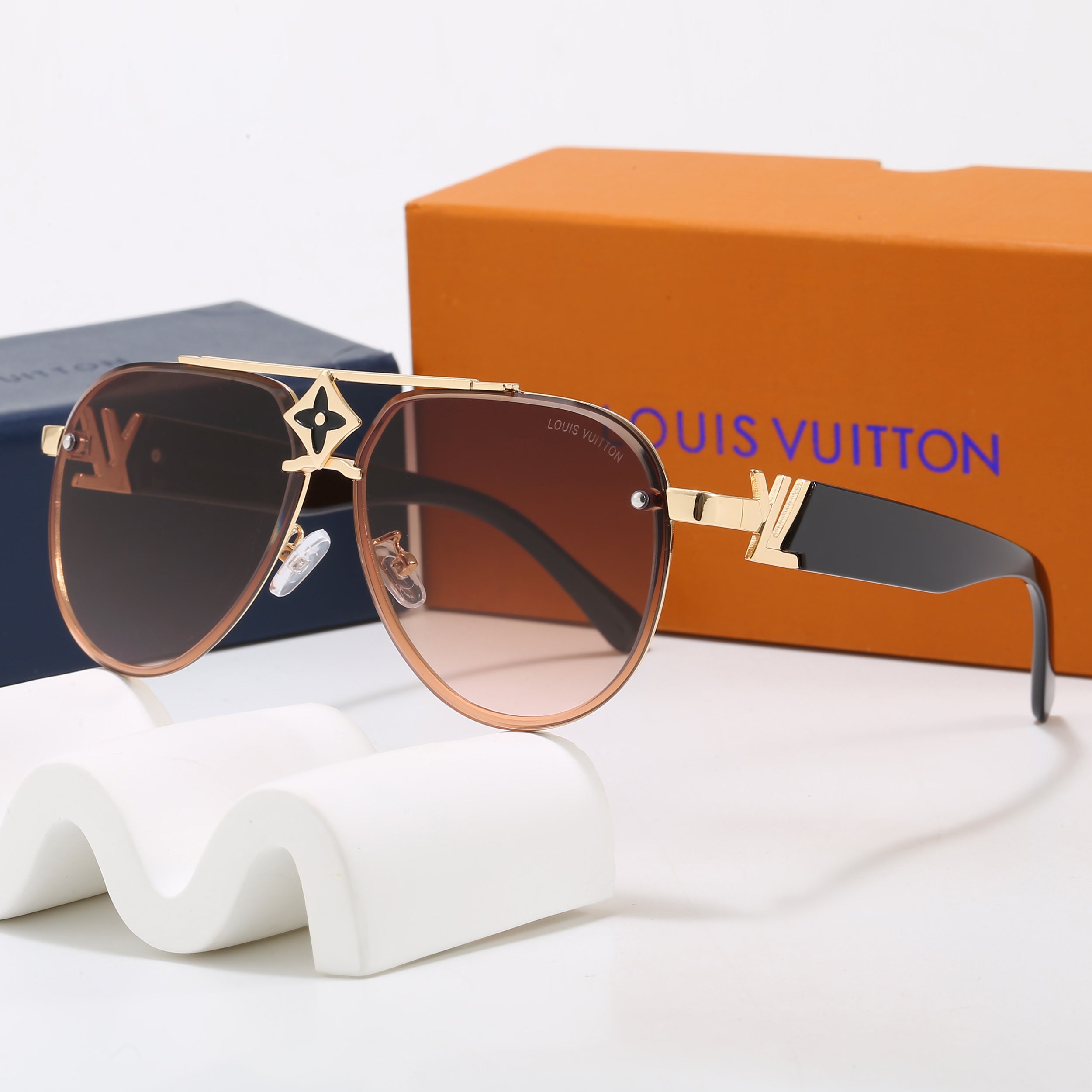 156PE25T Popular Sunglasses