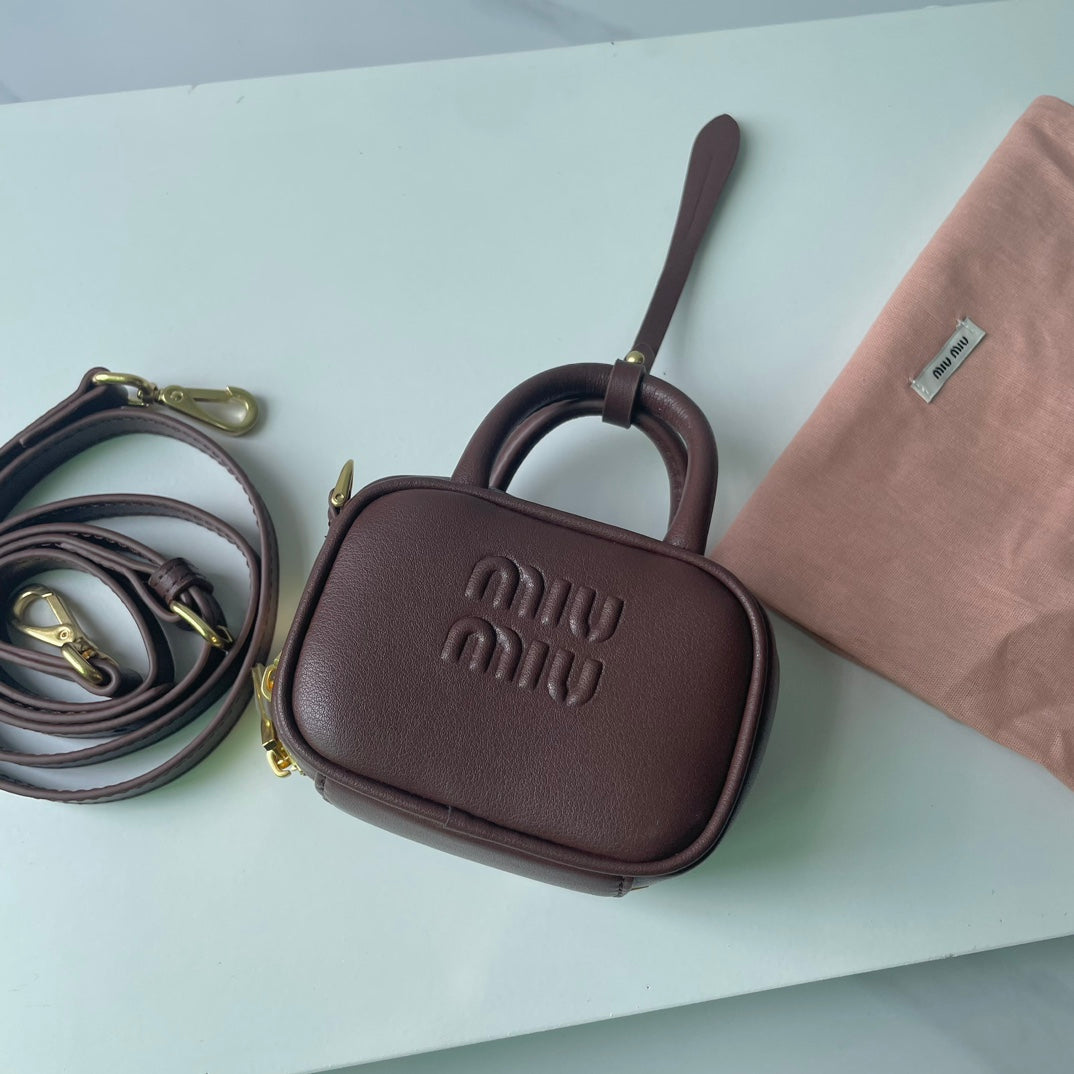 B1P46A163 Popular leather bags