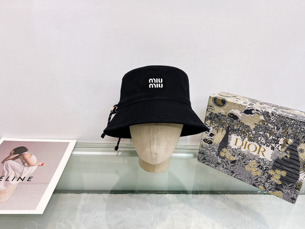 16XA30M Popular hats