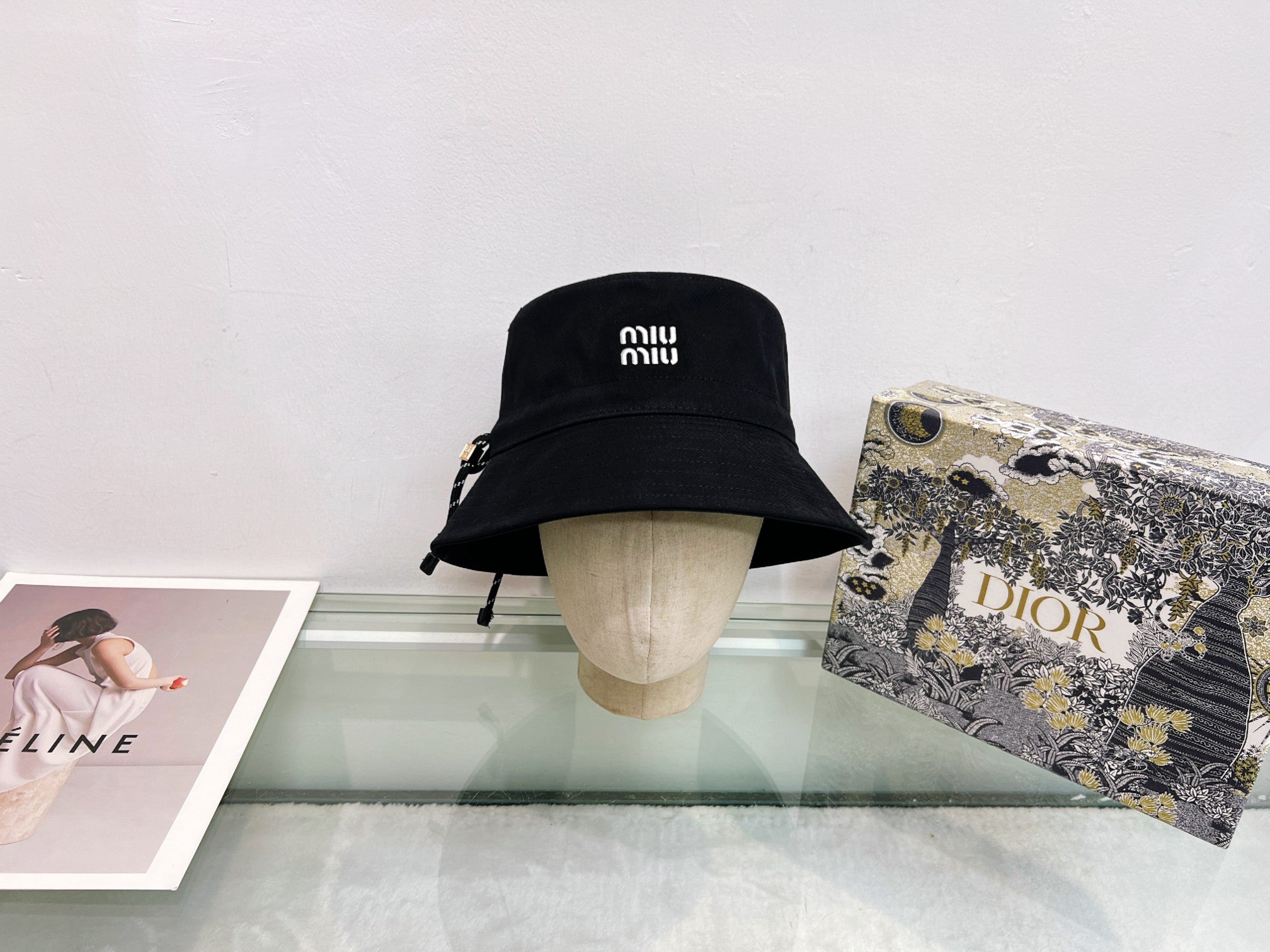 16XA30M Popular hats