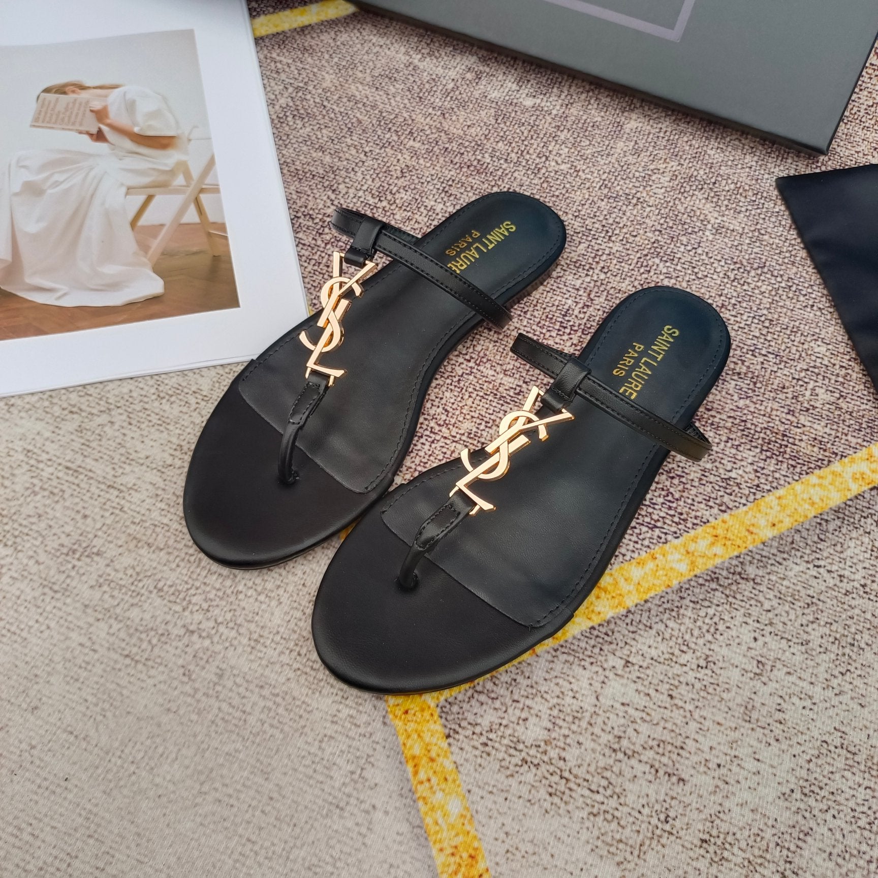 14SL44Z Popular sandals