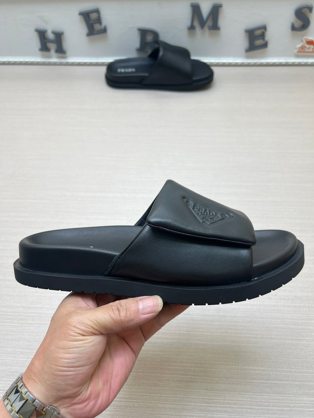 54PD7Z Popular slippers