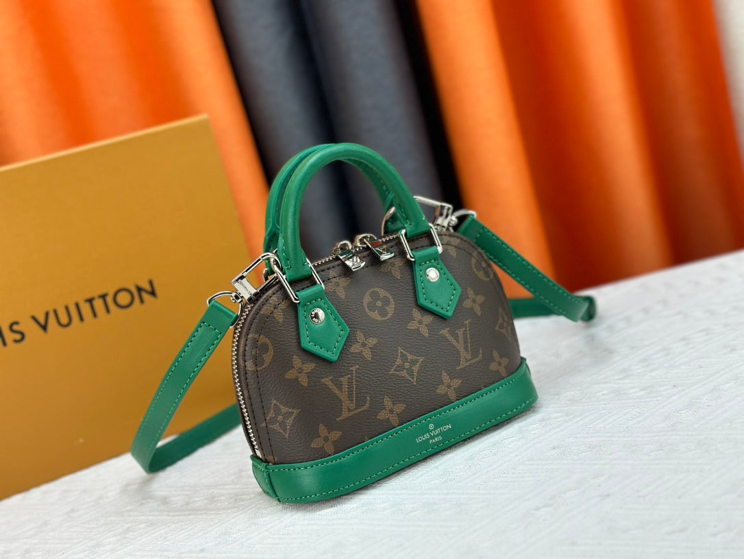 155XE19B Popular leather bag