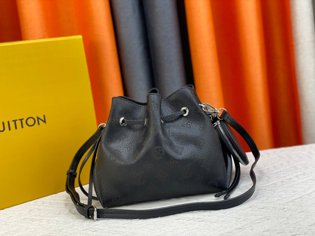 165NE99B Popular  leather bag