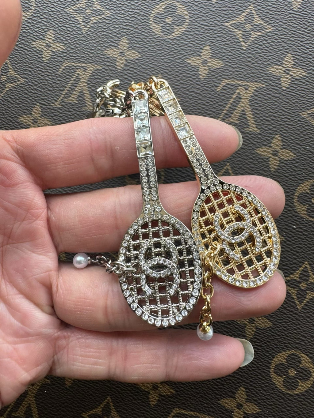 35QC29A Popular bag 's charms accessories