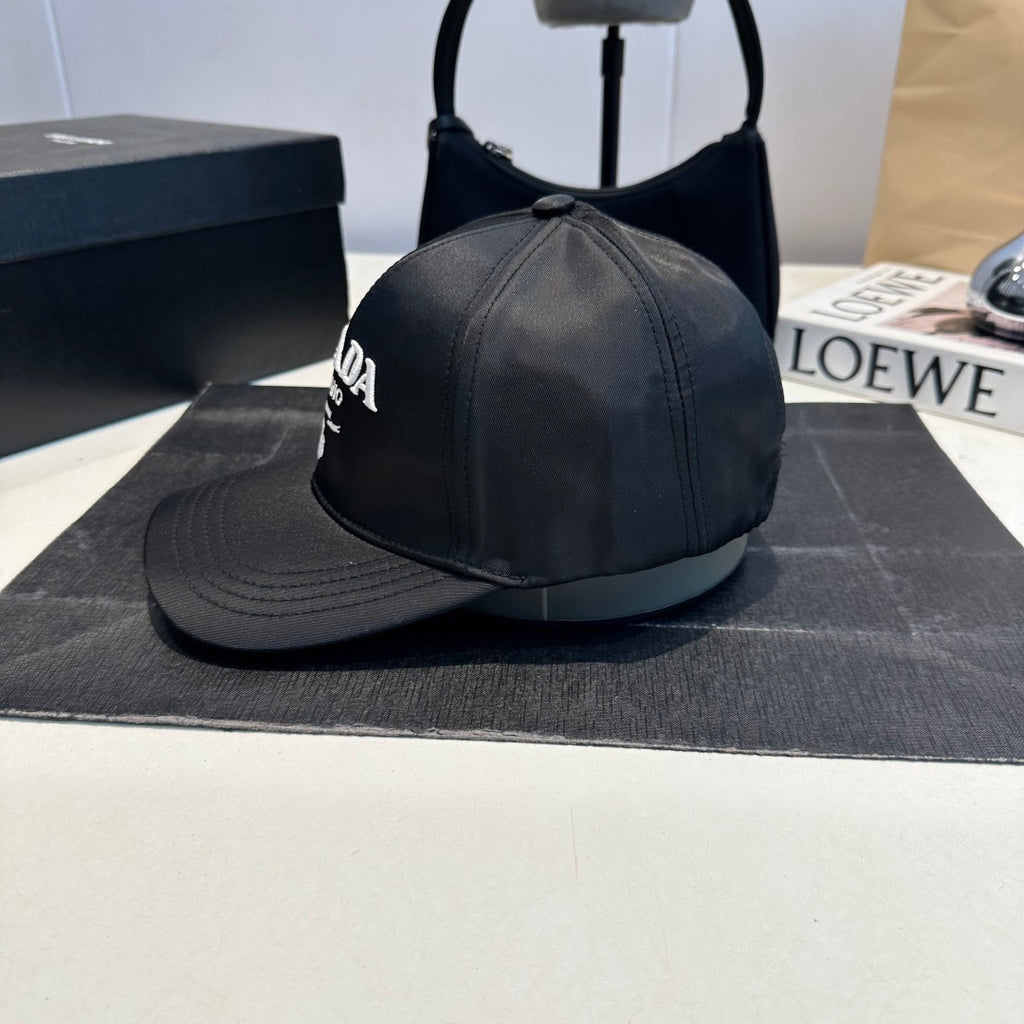 16XP3M Popular hats