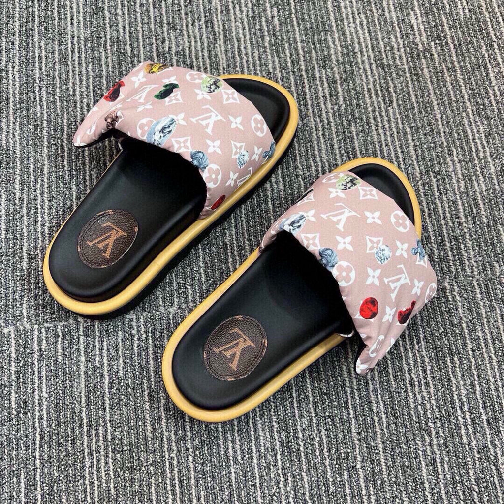 5QE12Z Popular Slippers