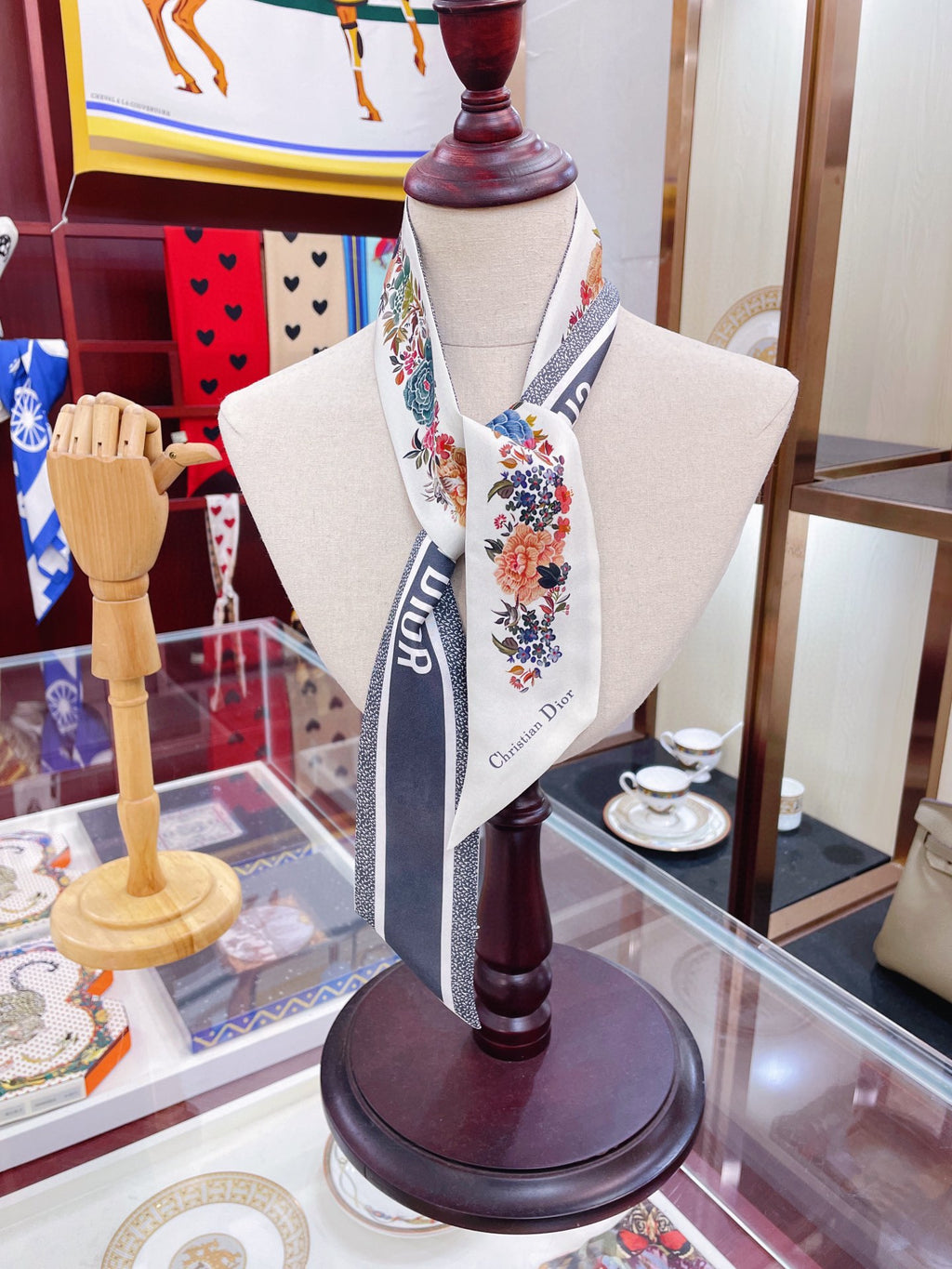 146ND45W Popular Silk Scarve