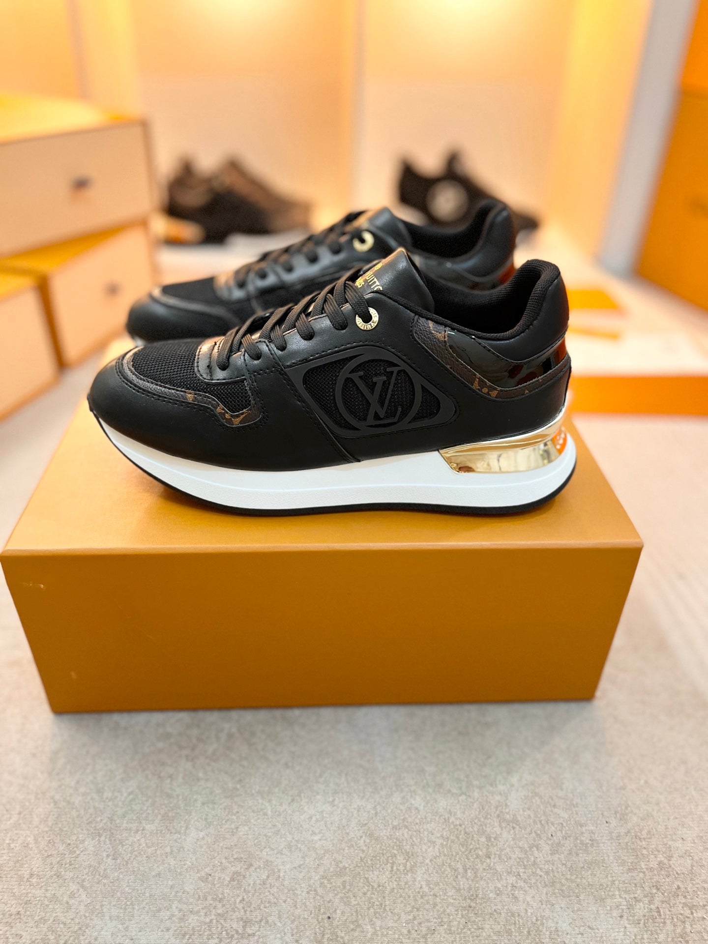 236PE58Z Popular high-quality leather Shoes