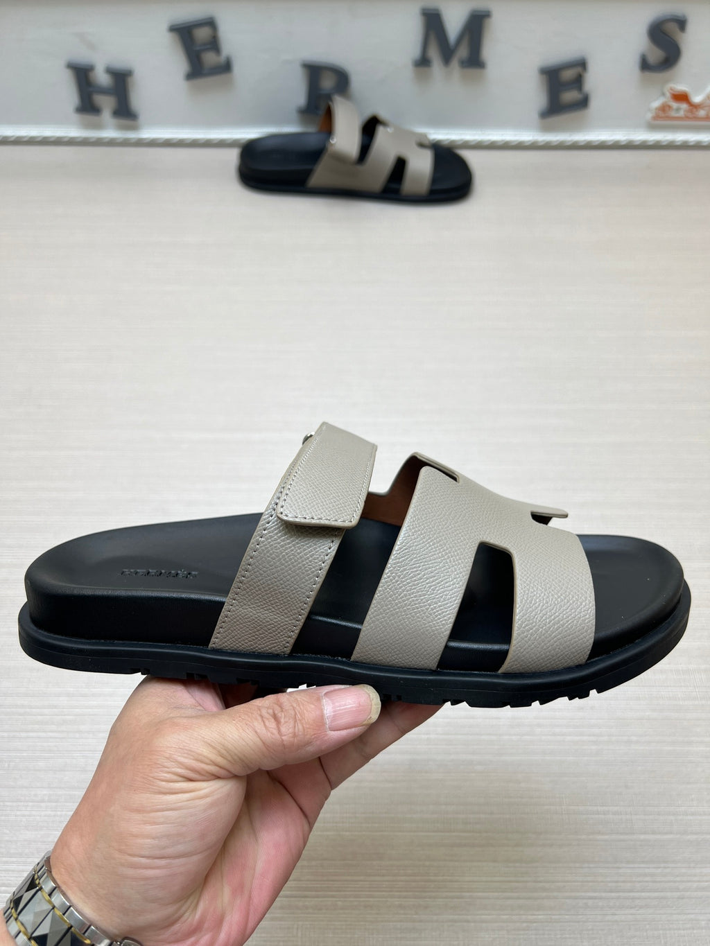 54H1Z Popular slippers