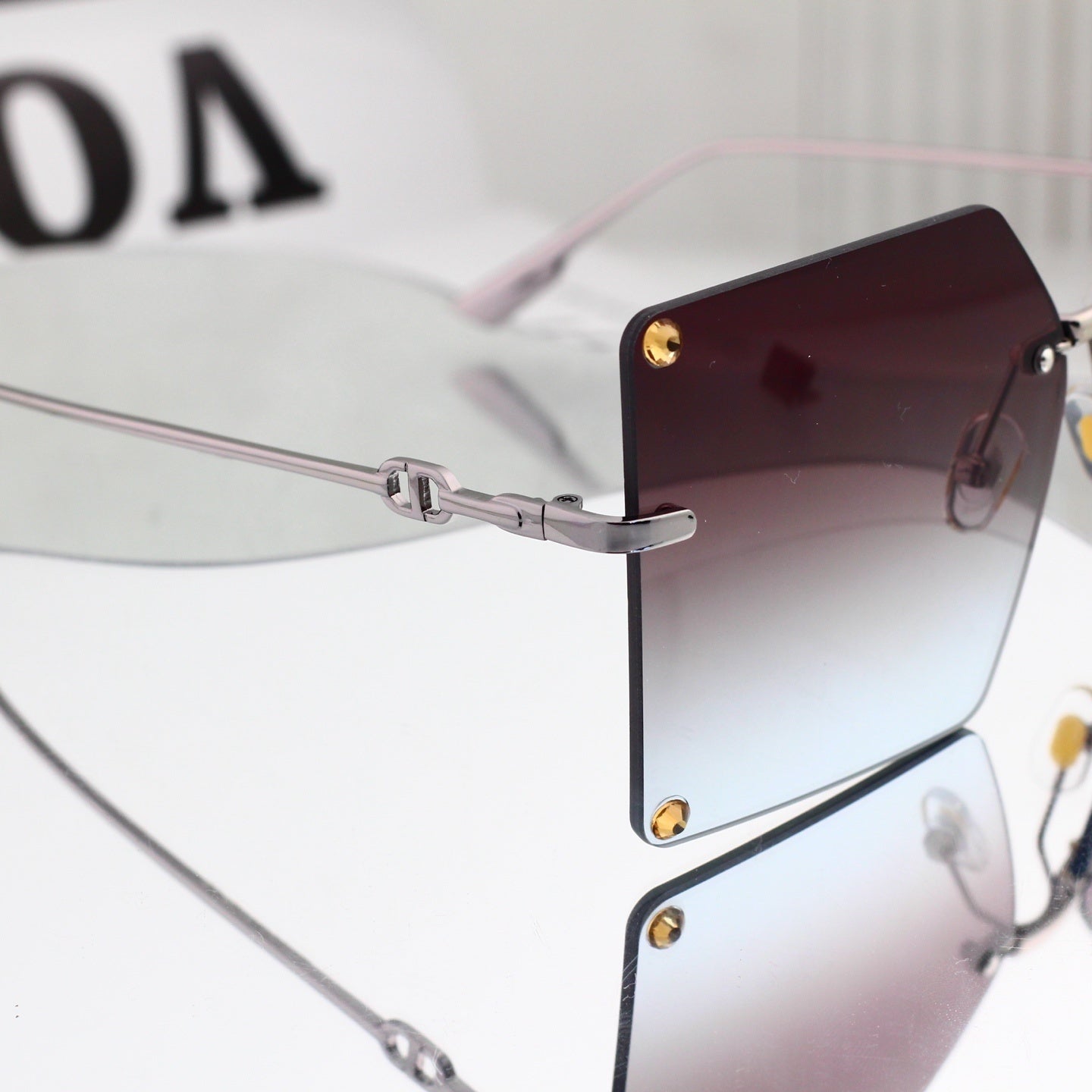 156PD59T Popular Sunglasses
