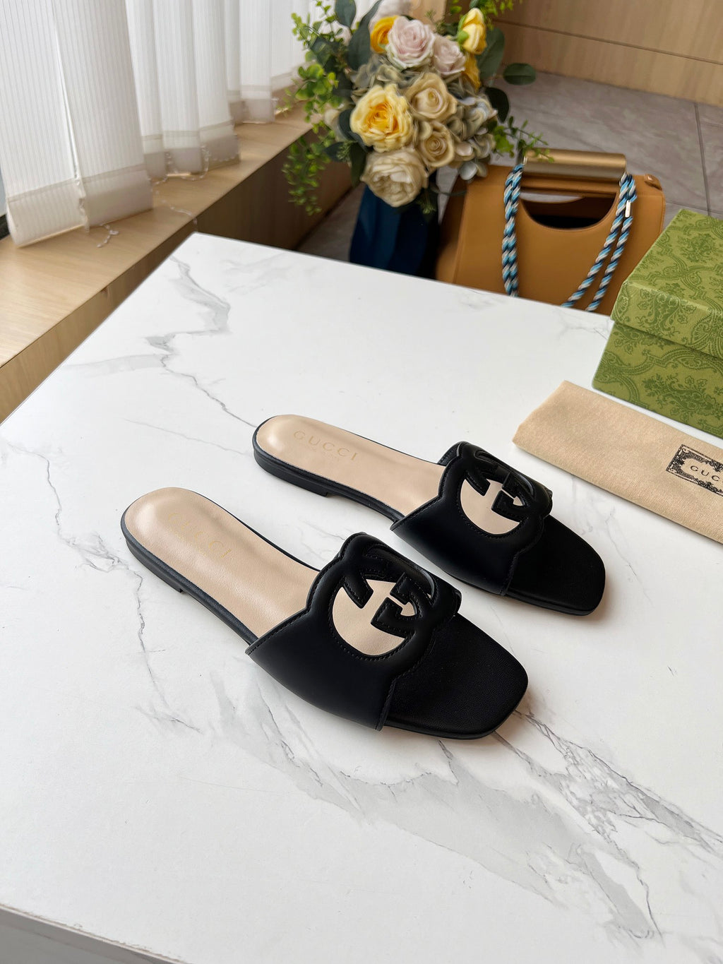 Z2X56B30 Popular high-quality leather Shoes