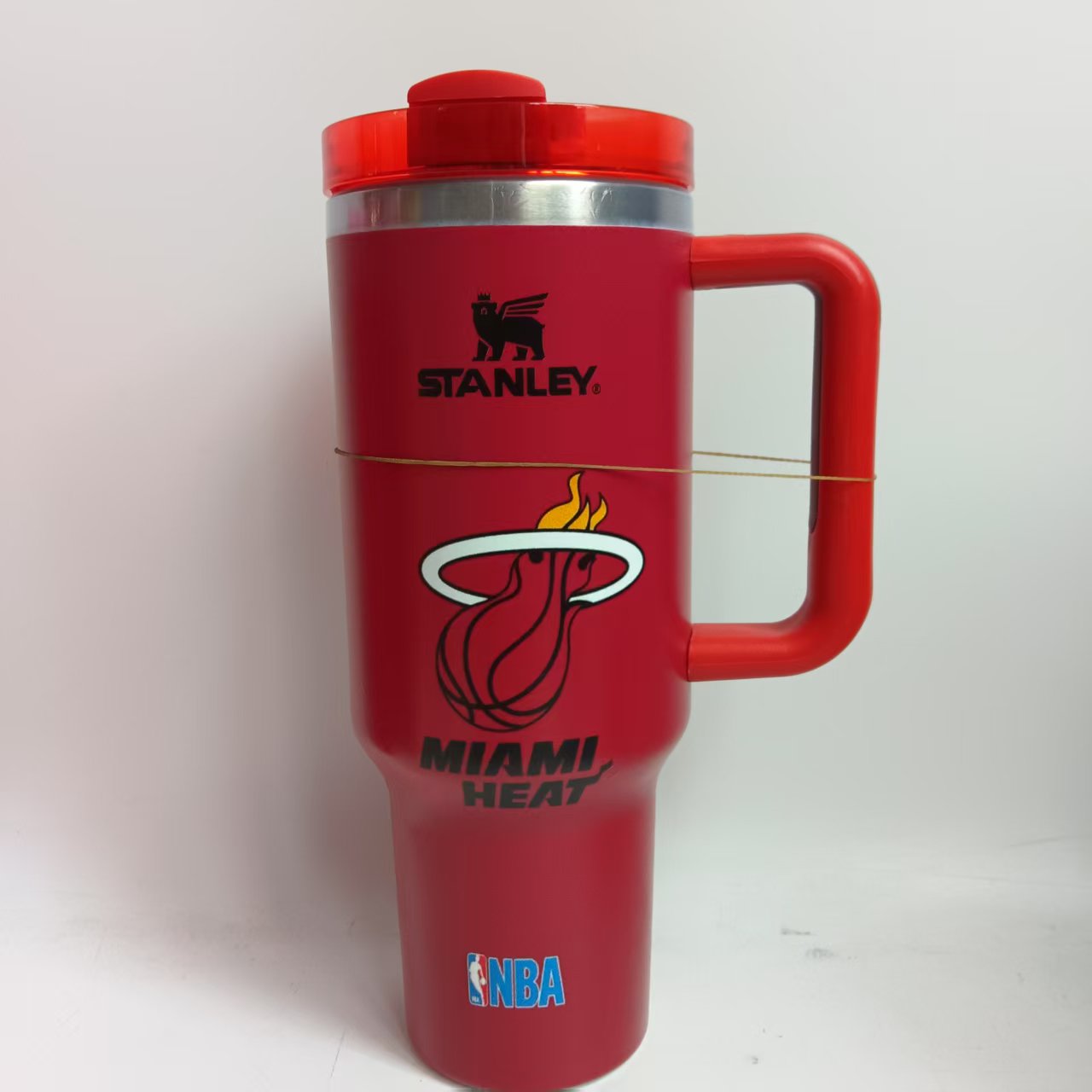 156NA16A Popular Cups