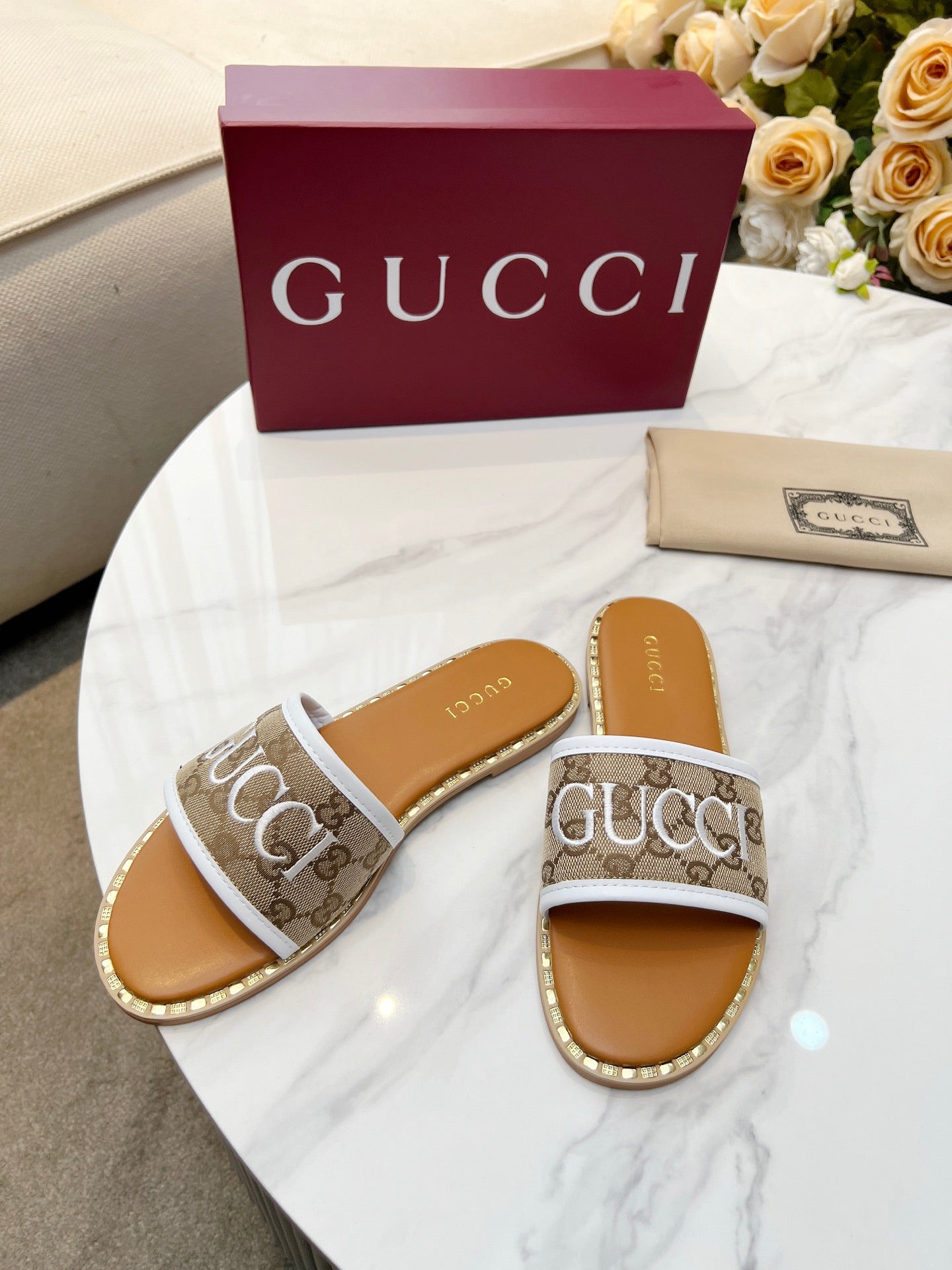 255QB29Z Popular Slippers
