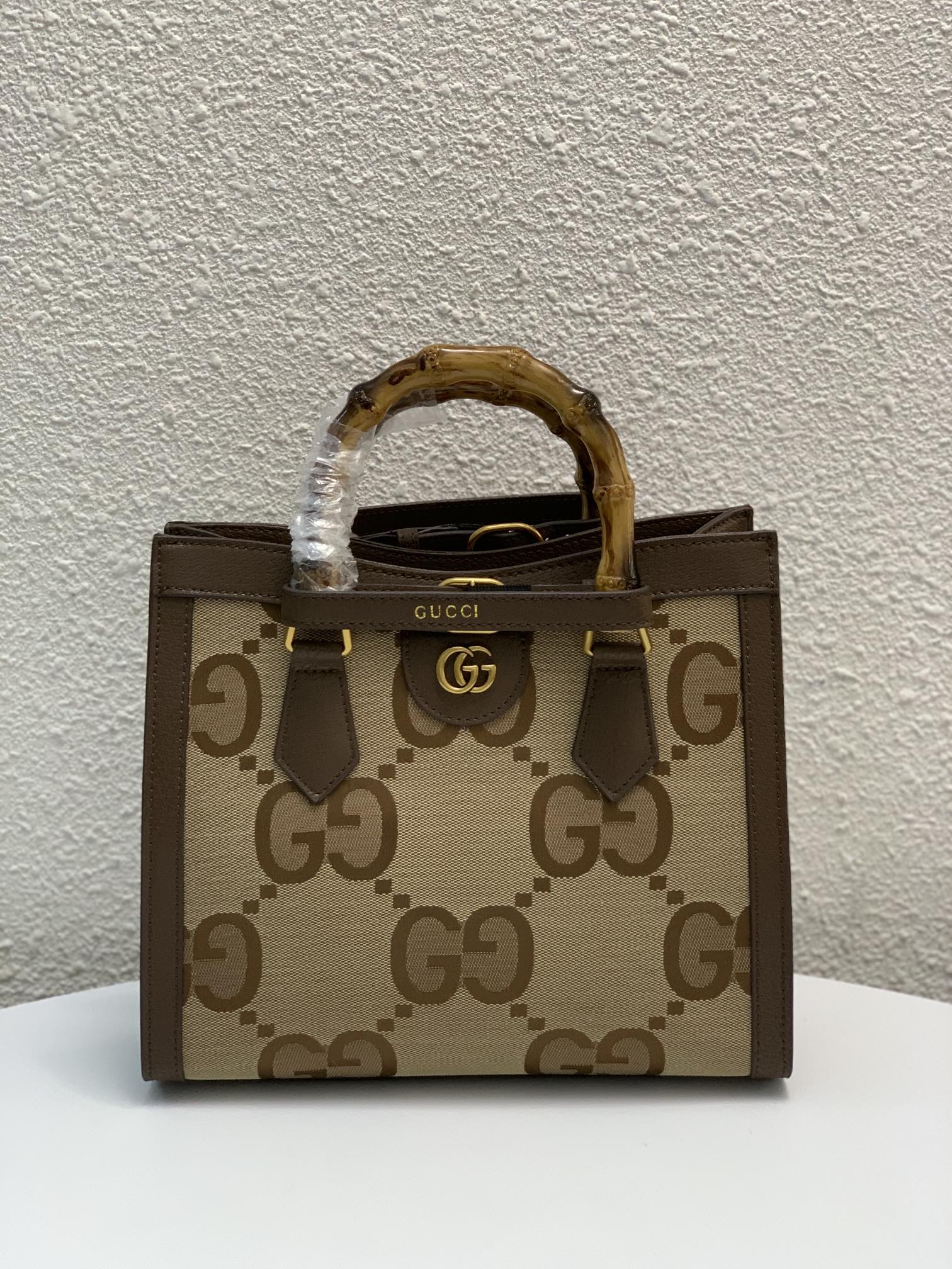 1XB117B Popular leather bag 