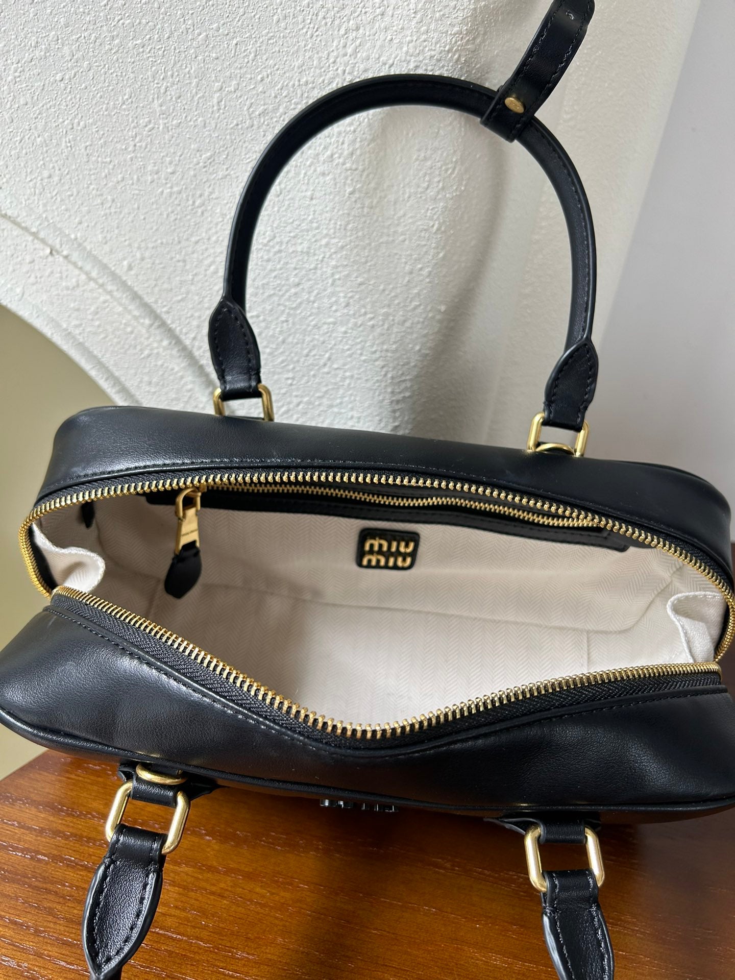 146PA150B Popular leather bags