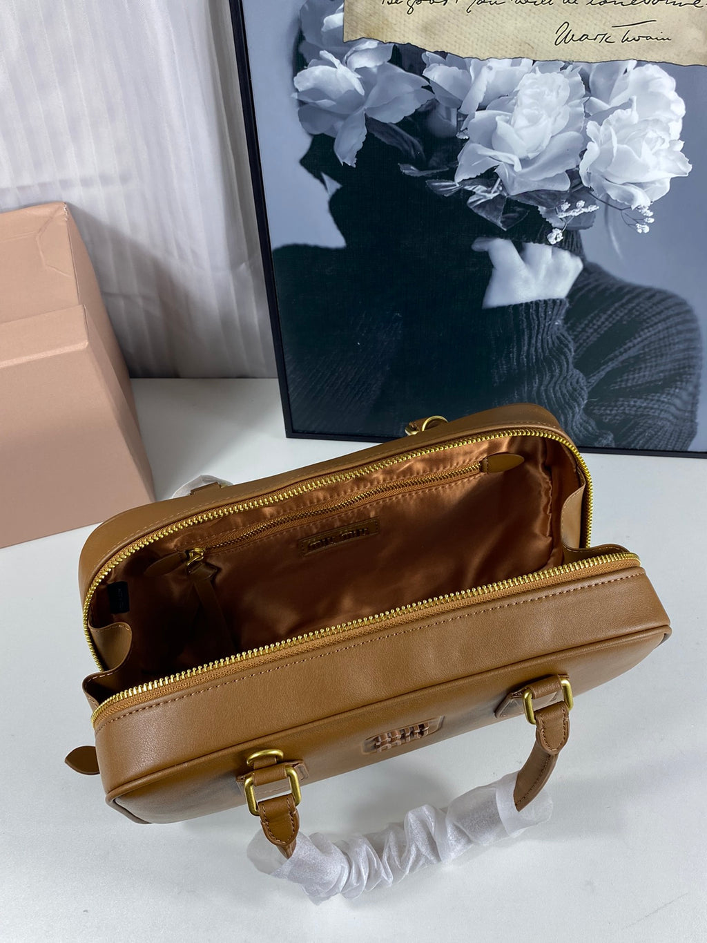 146PA152B Popular leather bags