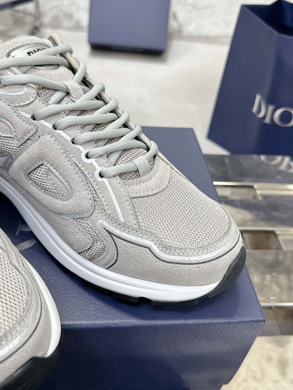 245RD2Z Popular high-quality shoes